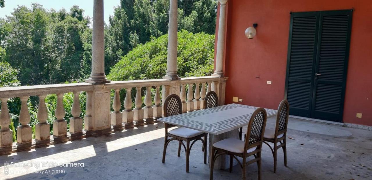 Villa Magnolia Lago Maggiore Besozzo Exterior foto