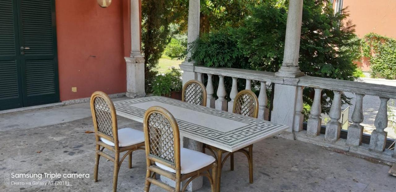Villa Magnolia Lago Maggiore Besozzo Exterior foto