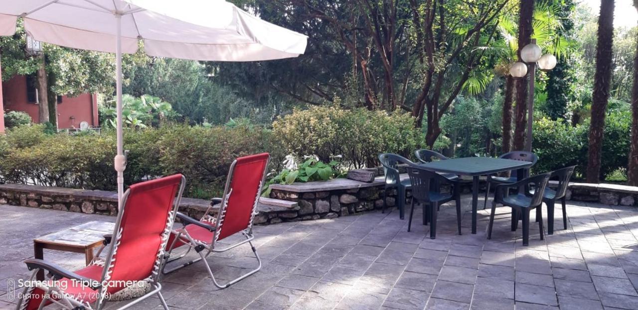 Villa Magnolia Lago Maggiore Besozzo Exterior foto